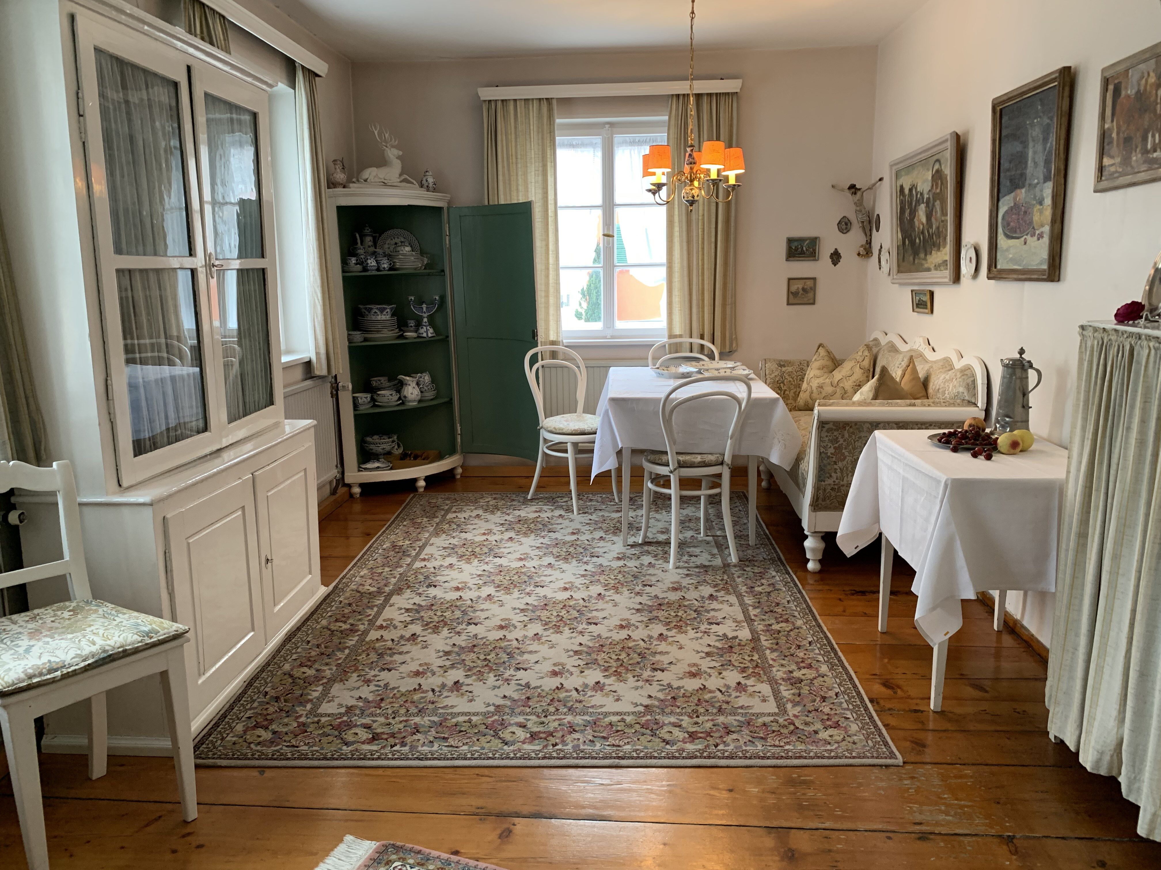 Original belassener Wohnraum im Museum Franz Xaver Stahl